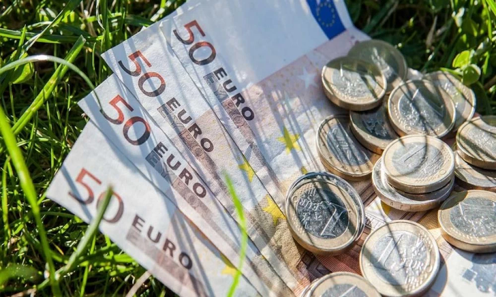 Ξεκινούν οι αιτήσεις για κορονοενισχύσεις – Ποιοι είναι οι δικαιούχοι